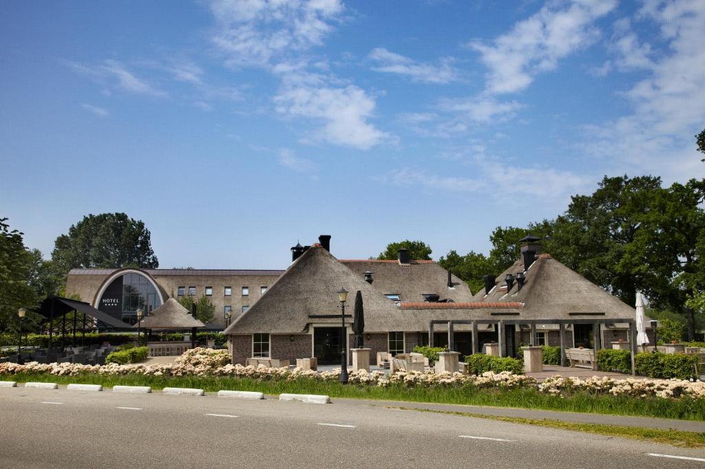 Hotel De Roode Schuur Nijkerk Esterno foto
